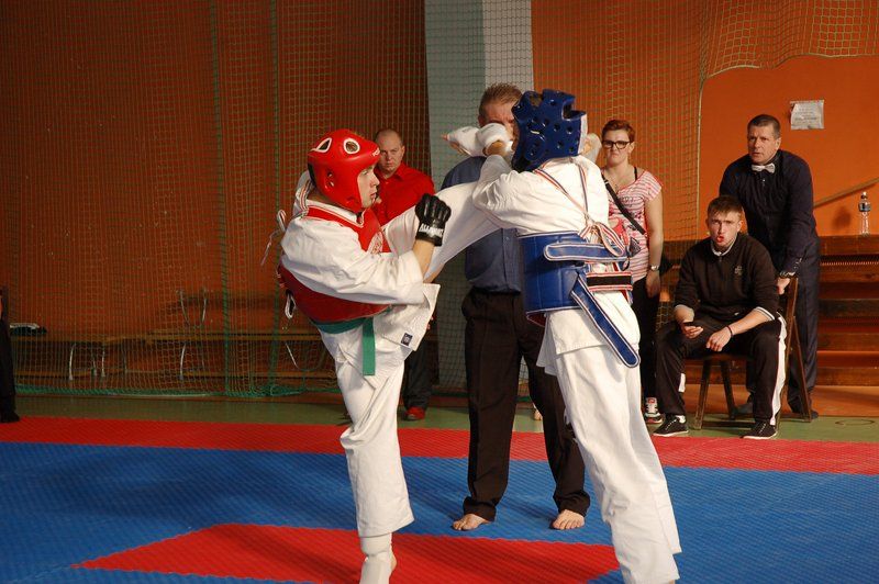 1) (19)